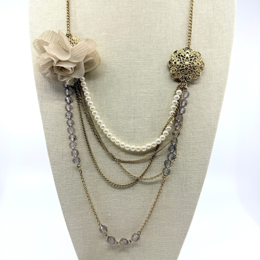 Vintage Gold Tone Multi Strand‎ Statement Necklace Chiffon Flower Faux Pearl Y2K